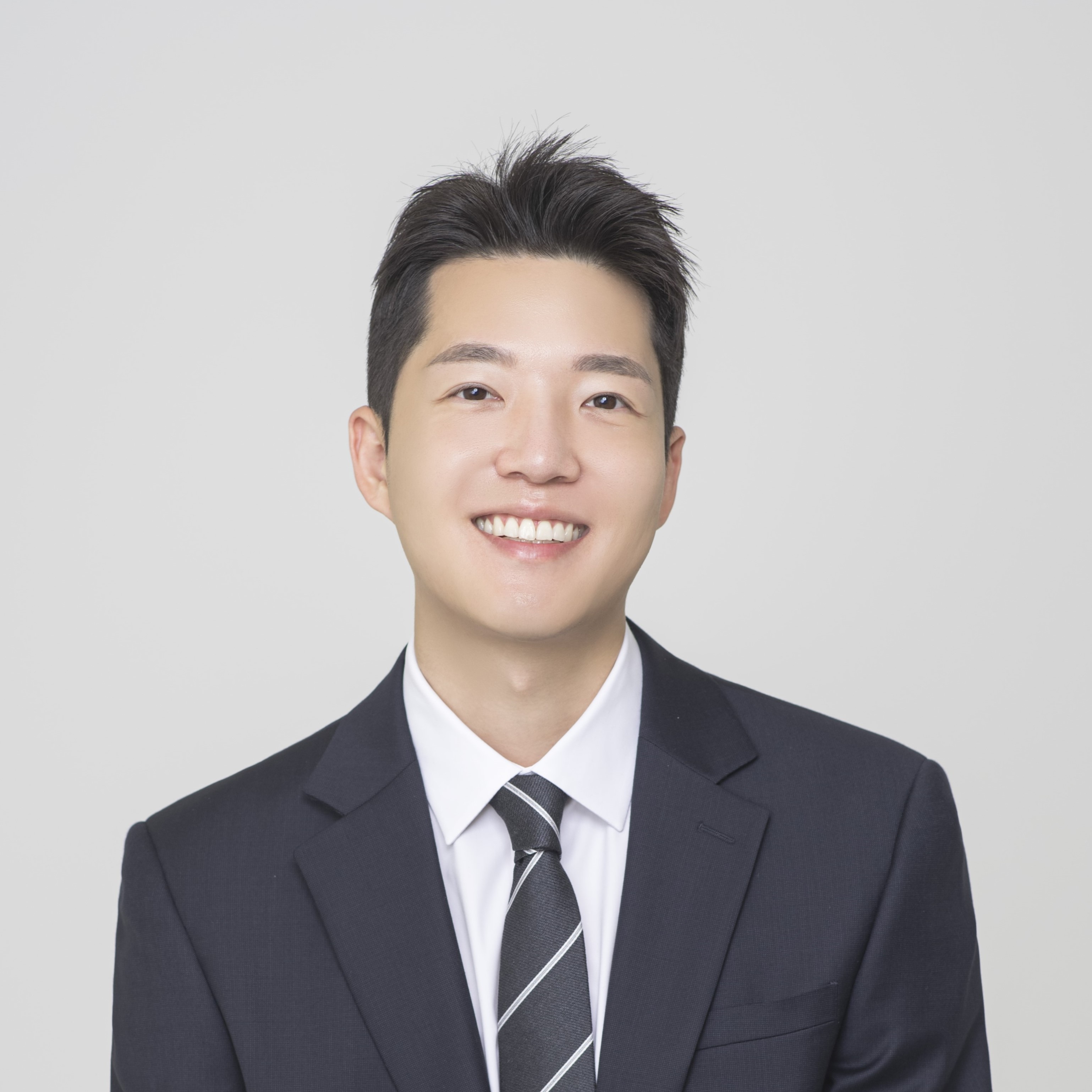 Kitae_Kim_Profile2_cropped2.jpg